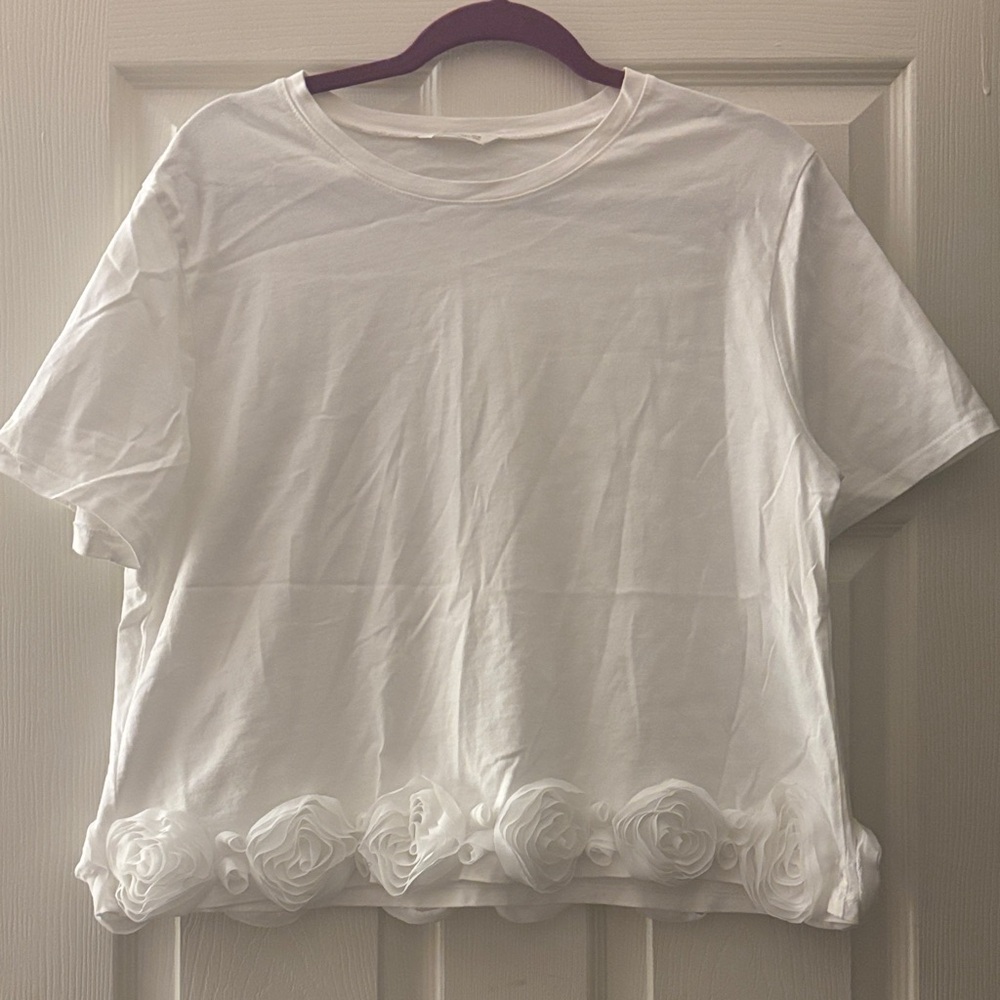 Zara White Short Sleeve Top with Floral Hem